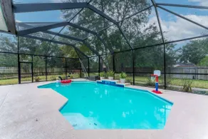 Beautiful 4 BR Home with Pool in Ideal Location - Image 2