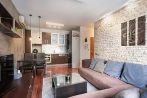 Spacious&Fully-Equipped Apt. in the Modern Quarter - Image 2