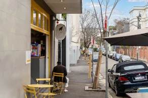 Lucky Studios - Cojoined Apartments on Crown St. - Image 4