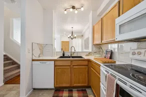 Spacious 3BR Home | Easy DIA Access - Image 3