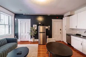The Beacon Hill Residence - Image 5