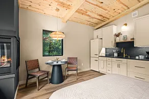 Private Sauna + Fireplace · Wildernest Cabins #5 - Image 4