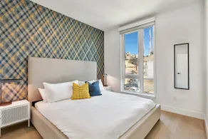 SOLIS Capitol Hill - Stunning Condo Near it All! - Image 3