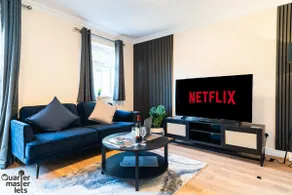 3 Bedroom House that Sleeps 6 - Image 5