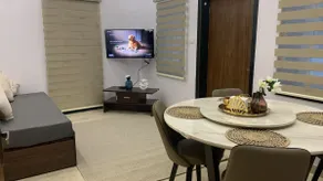 Work-Friendly 1BHK w/Wi-Fi+Kitchen| Near Mall Road - Image 3