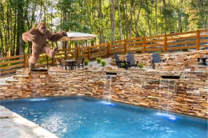 Bigfoot Cabin: Pool+Sauna+Hot Tub+Game Room+Court - Image 2
