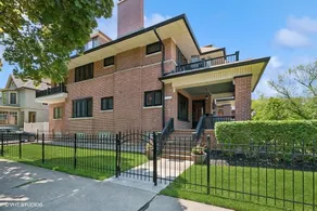 Your Chicago Retreat - Image 2
