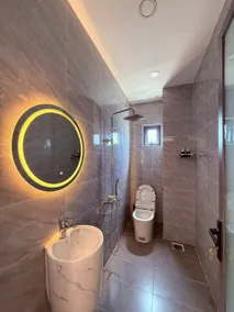 JonHouse, 5-Bedroom Villas - Image 3