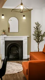 Cosy 2BR Flat by Emirates, 6min to King's Cross - Image 2