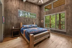 Peaceful Mountain town Creek Escape w/private pool - Image 5