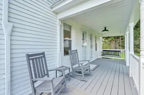 Cozy Farmhouse - Image 4