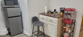 One-bedroom apartment, clean, comfortable - Image 3