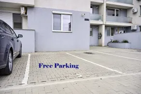 La Vie en Rose Chic French-Style Apartment with Parking in Timisoara - Image 2