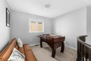Elephant Escape: Spacious 7B/3.5B Home + Parking! - Image 4