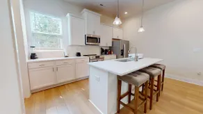 Luxury 3BR New Townhome, Close to Uptown Charlotte - Image 2