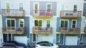 Luxury 3BR New Townhome, Close to Uptown Charlotte - Image 3