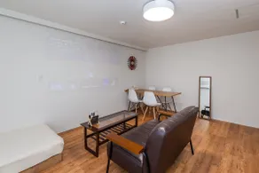 Yoshi's Apartment, Family Apartment 2 - Image 2