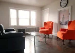 The Hertel Hotel Apt. 4 - Image 5
