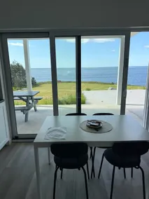 Tipsy Whale Cottage - Secluded location by the sea - Image 5
