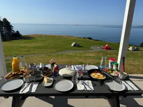 Tipsy Whale Cottage - Secluded location by the sea - Image 4