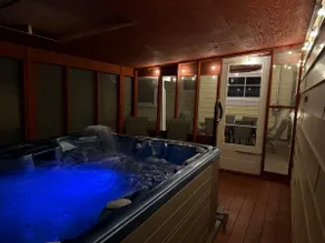 Cozy getaway · hot tub & patio dining! - Image 4