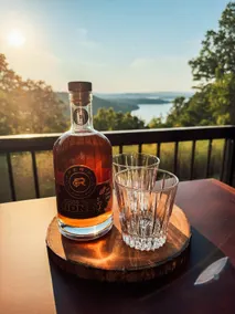 Sunset Views! Lake house w/ hot tub on Table Rock - Image 5
