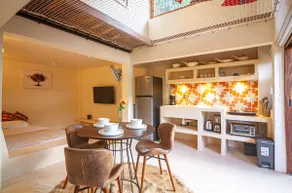 2 Room Loft, Kitchen, Garden - Image 2
