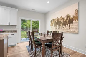 The Retreat at English Tavern | 3 min to LU & LYH - Image 5