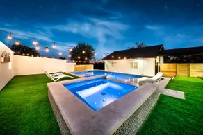 Luxury 7BR | Heated Pool | Hot Tub | Pet Friendly - Image 2