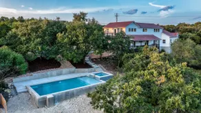 Luxury Austin Getaway | Pool | Fire Pit | Hot Tub - Image 5
