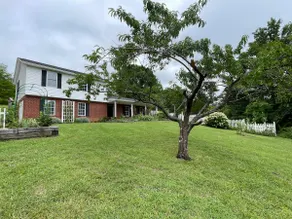 Hillside Retreat: 3BR-2BA+Bonus & Views - MiddleTN - Image 2