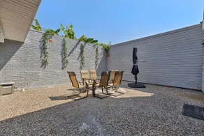 Stylish & Fun 3BR w 6 Beds | Perfect for Big Group - Image 5