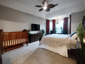 Elegant Retreat for Families and Work Groups, 5BR - Image 4