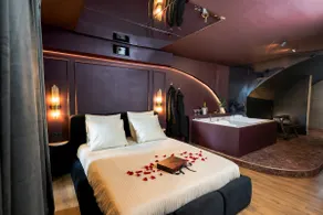 ”Love Room Luxe” - Balnéo - Cinema - Image 2