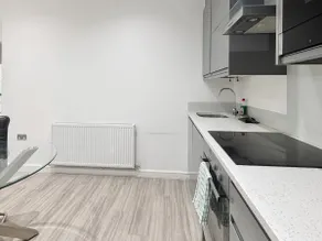 #18 Beautiful apartment @CMK walkable to station - Image 3