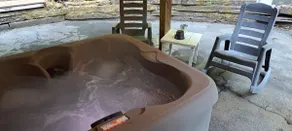 Blue Smoke Cottage - Hot Tub - Fireplace - Pets OK - Image 2