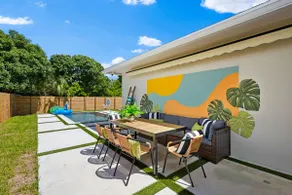 Luxury 4BR | Heated Pool + Mini Golf | Sleeps 11 - Image 5