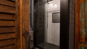 The Cedar Street Silo Sleeps 4 Fireplace & Hot Tub - Image 5