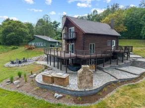 Cozy Cabin Retreat | Hot Tub | Fire Pit | 16+ - Image 3