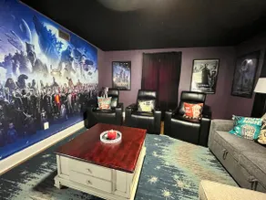 Movie Magic: The Scene-Stealer -75in TV-Sleeps 10 - Image 2