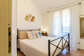 600m from the beach - Garden and Sea View - Image 2