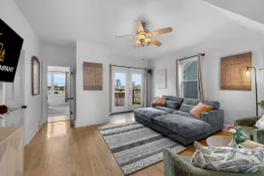 Best City View! | Sleeps 18 | Perfect for Groups - Image 4