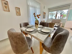 House in Florence, with Air Conditioning - Image 2