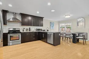 Newark Family-Friendly 4BR/3BA Retreat - Image 4