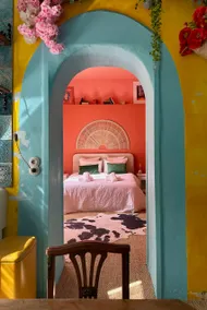 Frida Kahlo 45 m² in the center, quiet, overlooking garden - Image 2