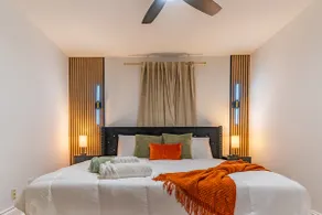 Cozy Luxe Escape| Chic 2BR| Prime Raleigh Location - Image 2