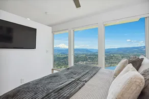 The Overlook House with amazing view! - Image 5
