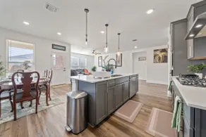 14 guests ~ 6 bed / 4 bath ~ Charming Manor Oasis - Image 5