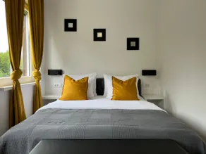 Superior Double Room near Entrance 2, Free Parking - Image 5