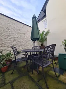 5 Exe Street-Pretty 3 bed townhouse-sleeps 4 - Image 3